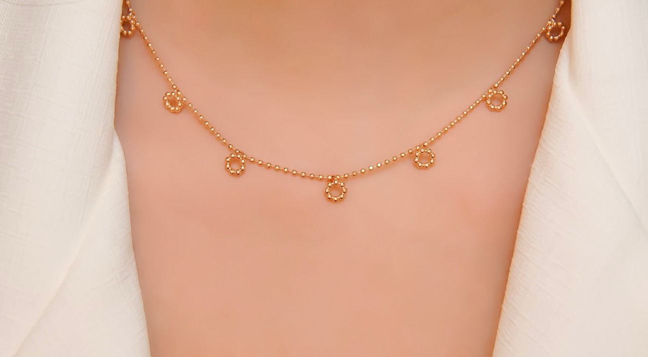 Colar Mini Círculos Vazados Boleados