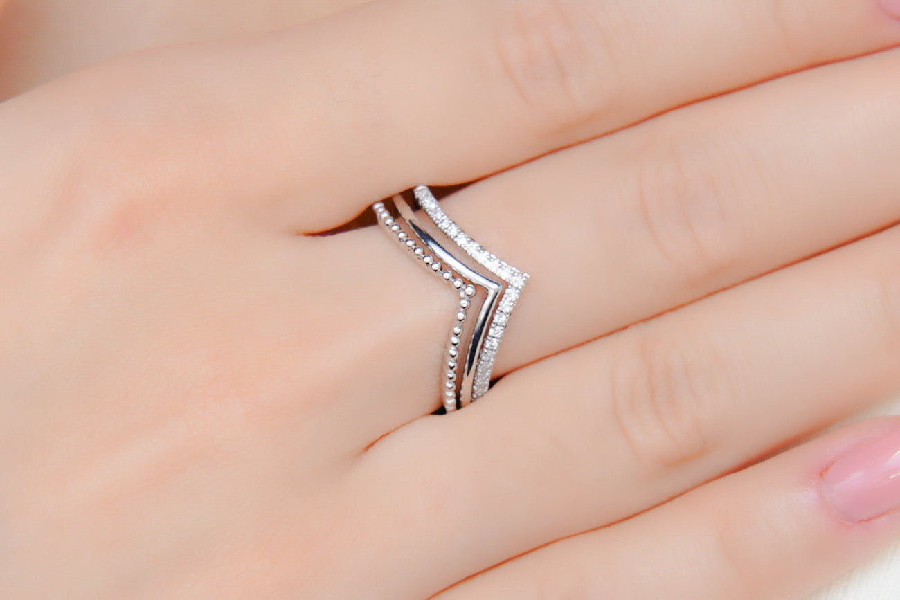 Trio de Anéis V Liso, Boleado e Cravejado