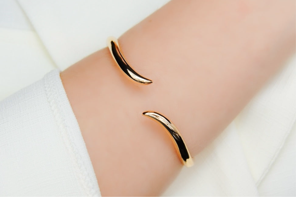 Pulseira Bracelete Aberto Pontas Onduladas