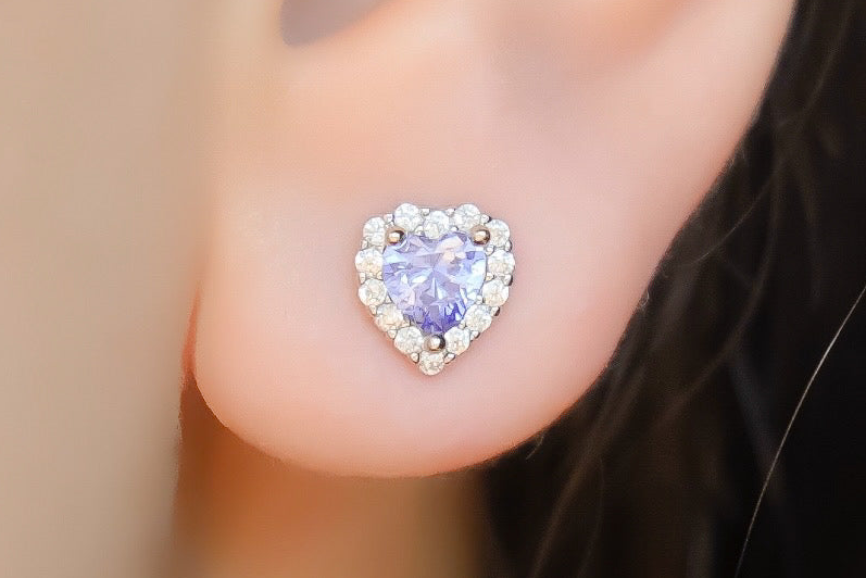 Brinco Coração Tanzanita Borda Cravejadad