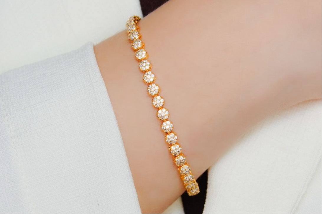 Pulseira Pequenos Círculos Cravejados