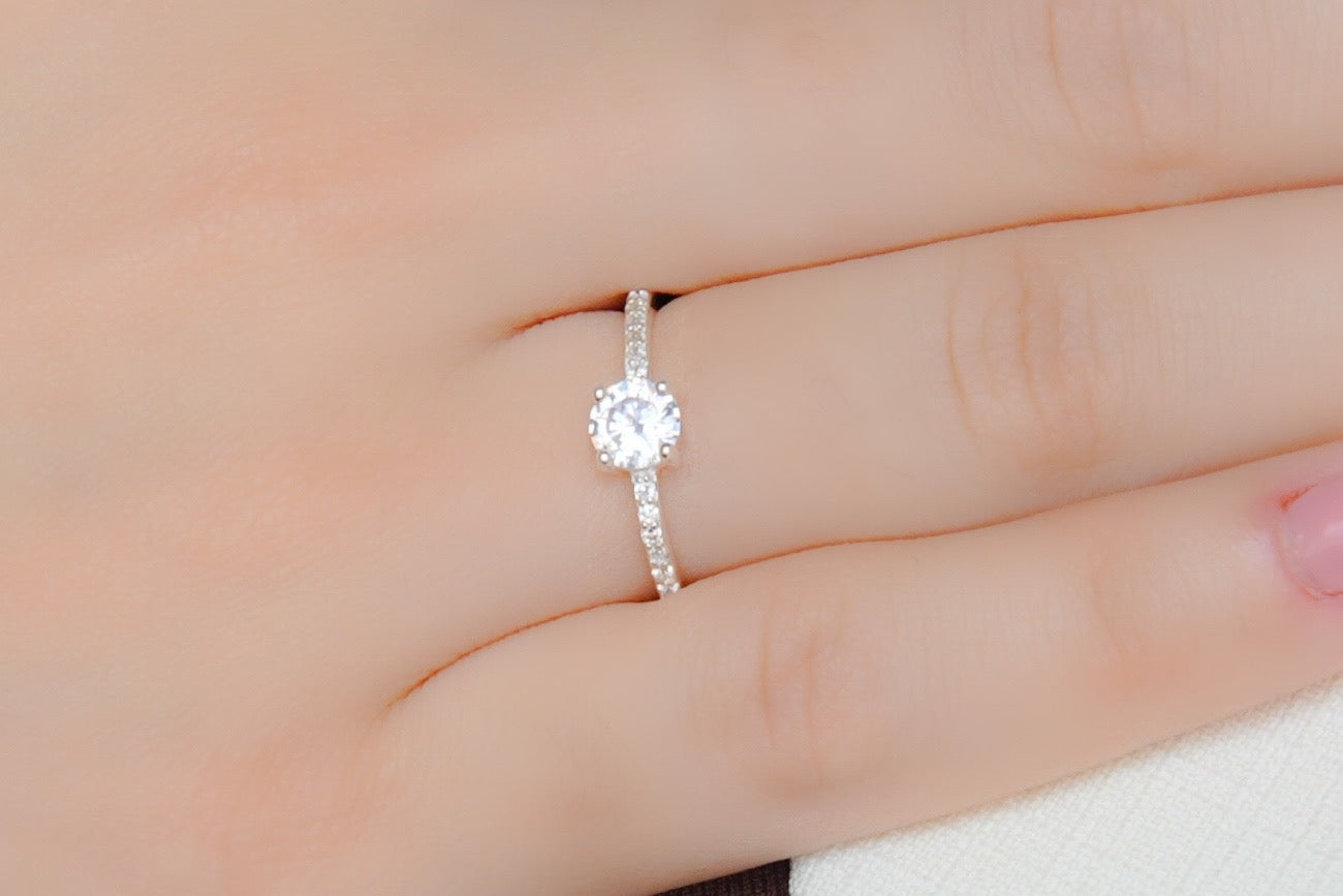 Anel Solitário Prata 925 Cravejado